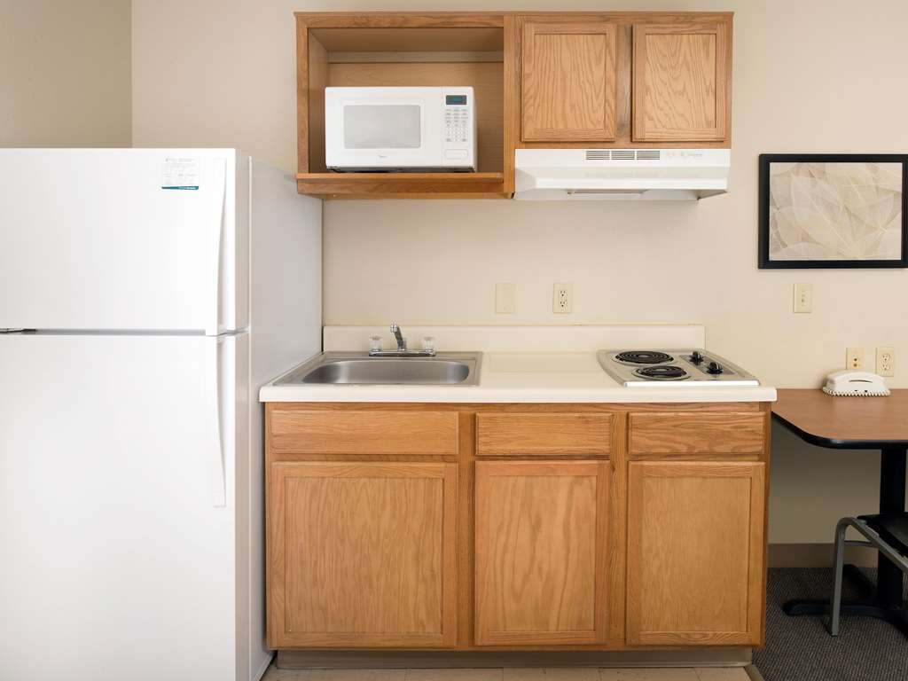 Extended Stay America Select Suites - Wichita - South Номер фото