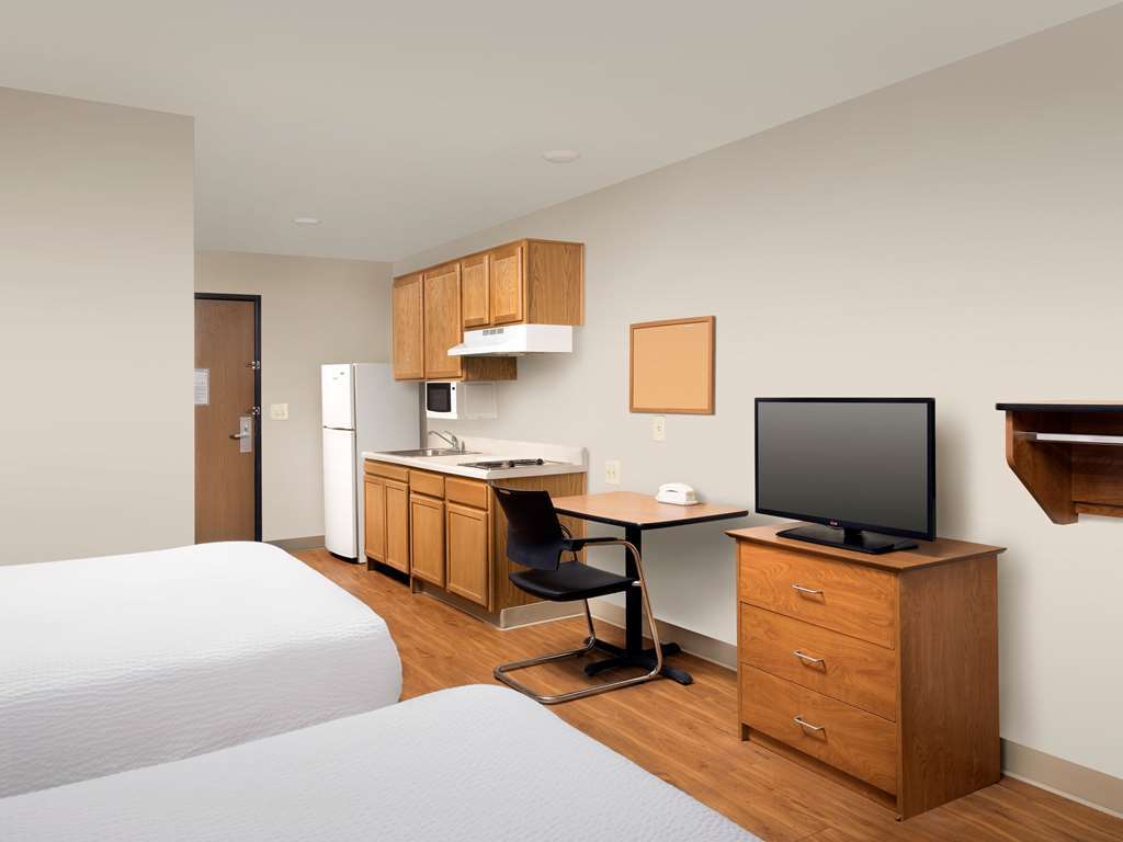Extended Stay America Select Suites - Wichita - South Номер фото